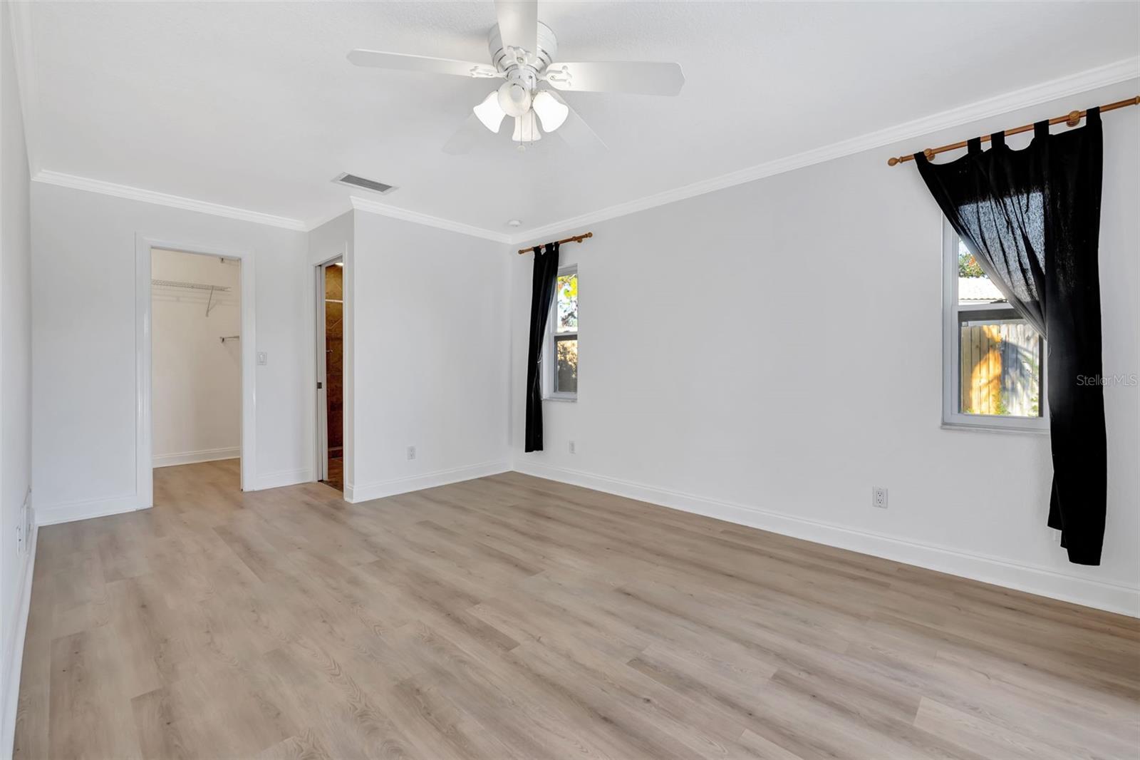 GULF GATE WOODS - Residential