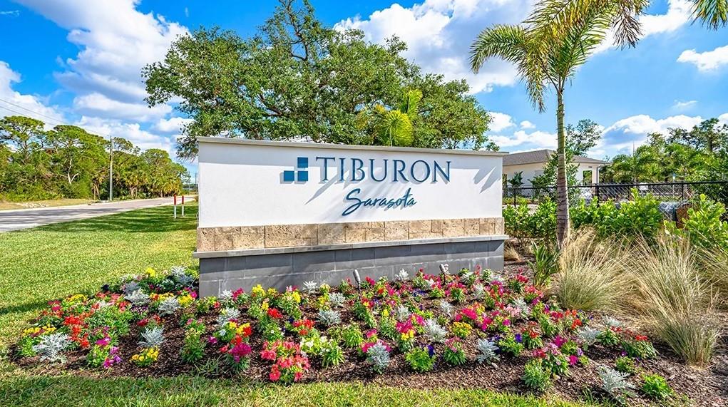 TOWNS AT TIBURON - Residential
