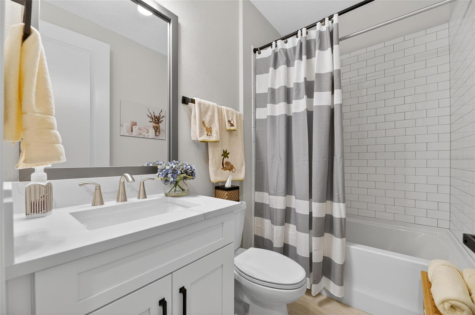 ANTIGUA COVE PH 3B - Residential