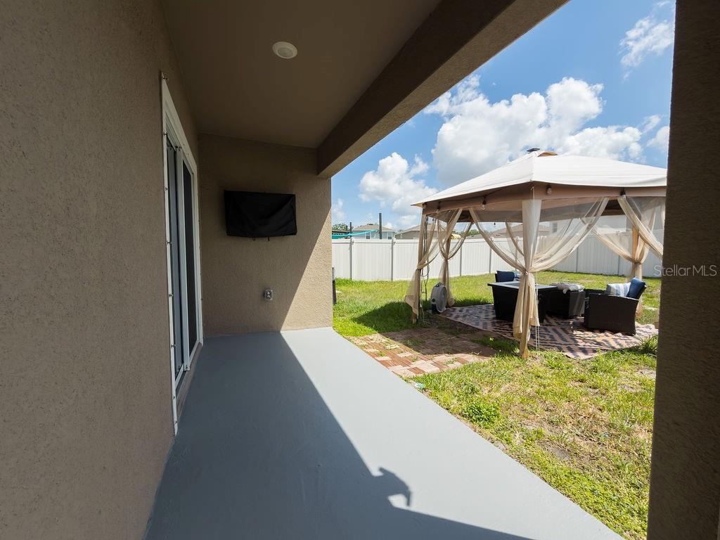 SOUTHSHORE BAY - Residential