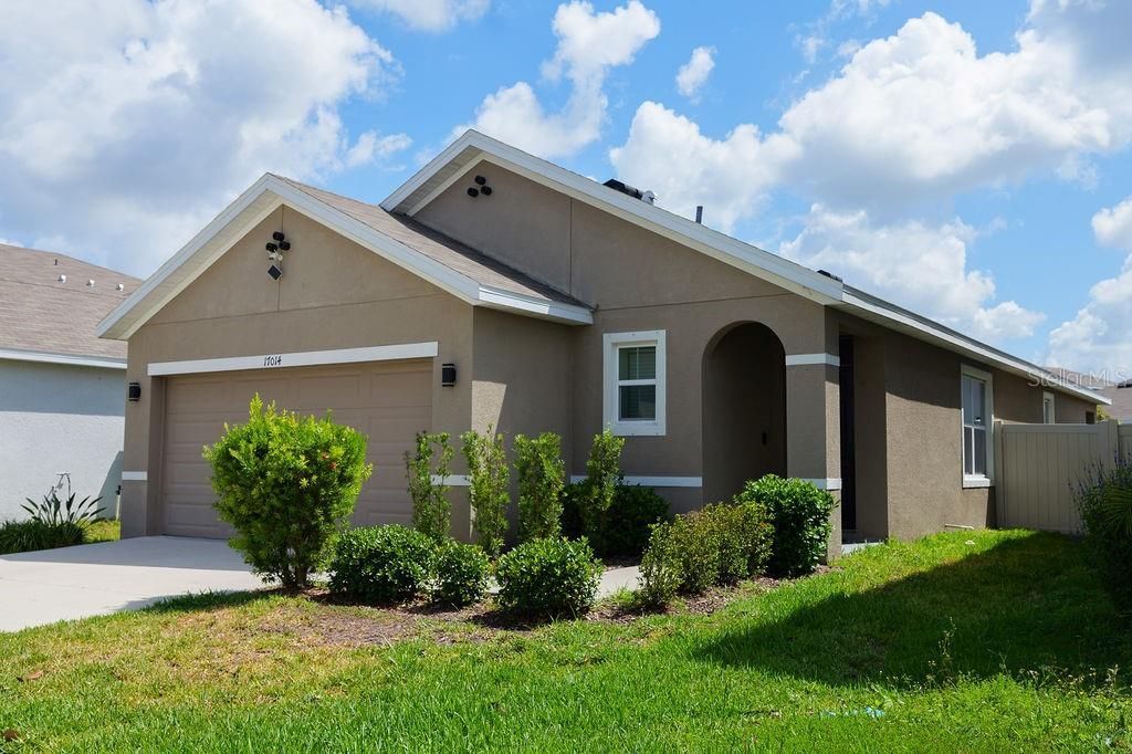 Photo of 17014 Blister Wing Drive, Wimauma, FL 33598 (MLS # A4693480)