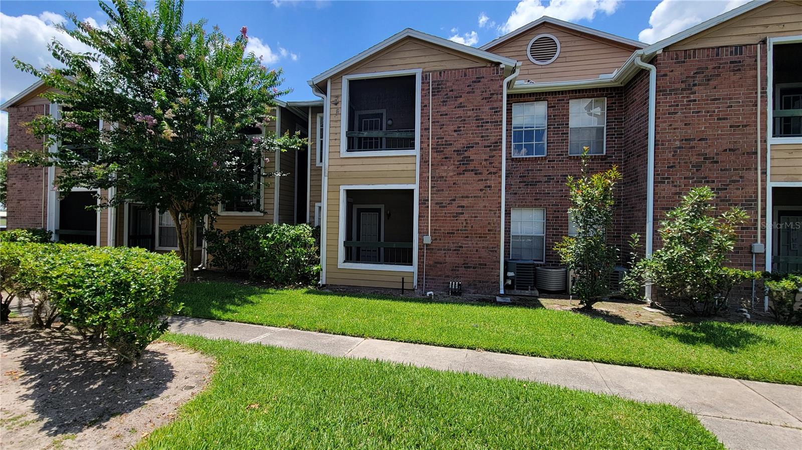 Discover your new home in this charming 2 floors apartment -1 Beds 1 Bath Located in a quiet area at Regency Gardens, this property offers comfort and convenience. Beautiful condominium with an excellent distribution. Lots of storage space. Located in very safe Area. Pool, Dog friendly, Playground in the Condominium. Enough space to park. Very quiet and well maintained community. Walking distance to Walmart Neighborhood, Just minutes from Orlando International Airport, minutes from restaurants, shops and shopping centers.