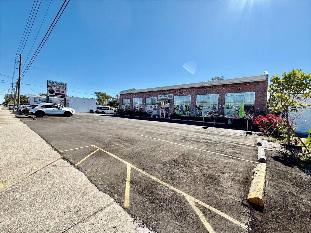 Photo of 4022 54th Avenue N, St Petersburg, FL 33714 (MLS # TB8472389)