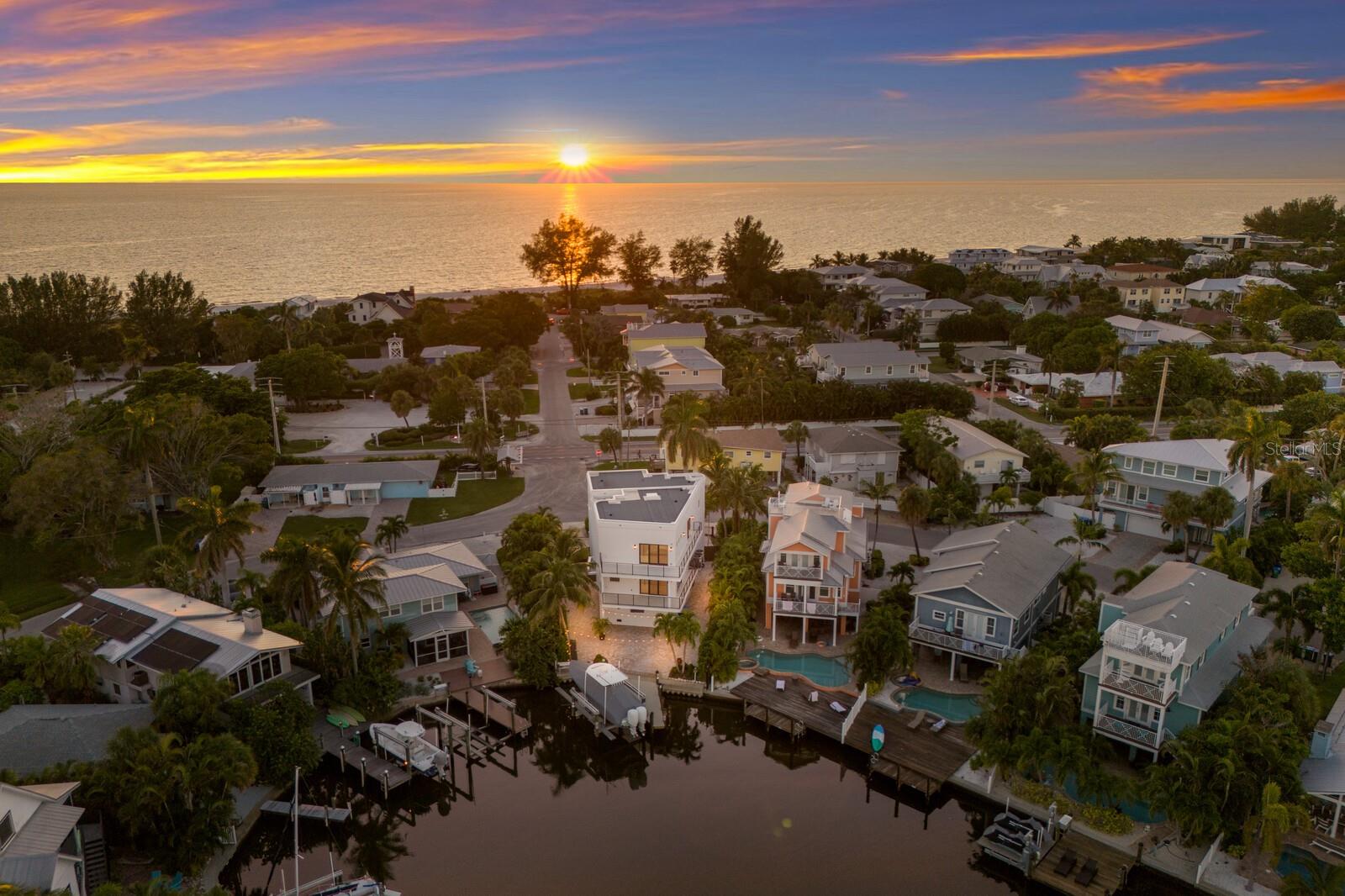 201 N HARBOR DRIVE