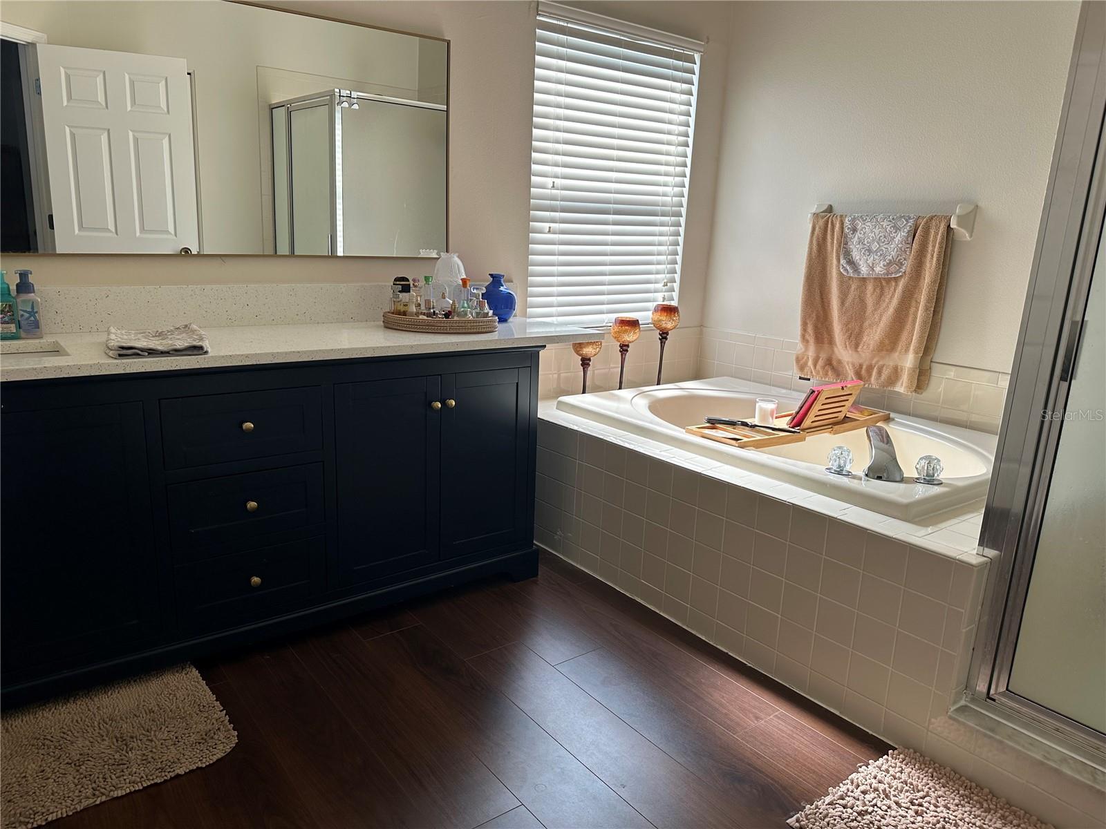 COUNTRY HILLS UNIT TWO A - Residential