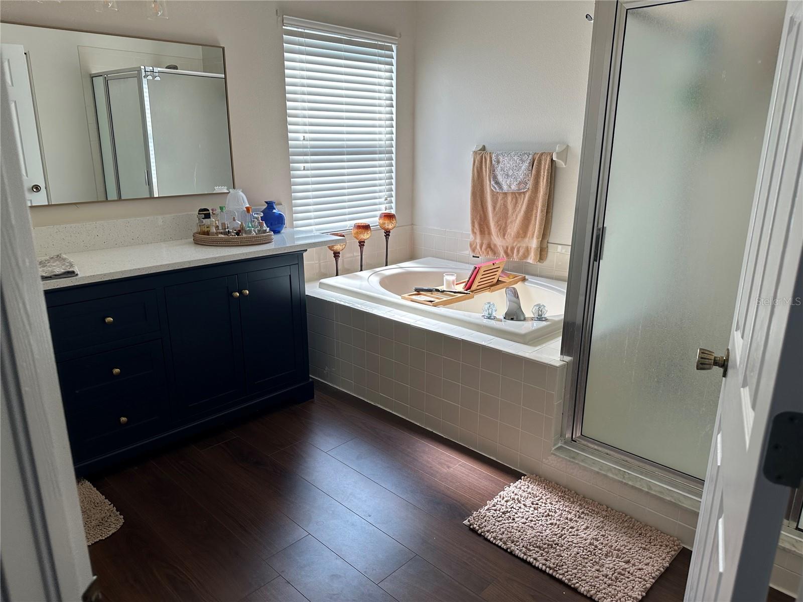 COUNTRY HILLS UNIT TWO A - Residential