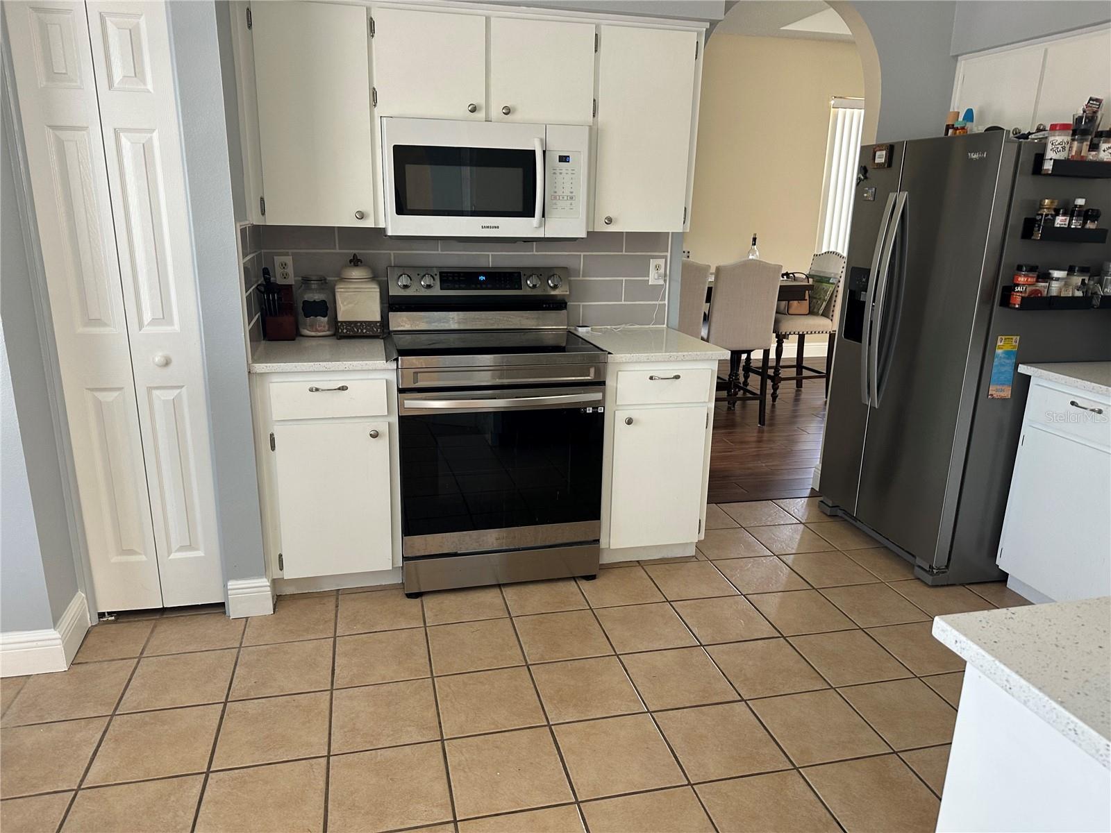 COUNTRY HILLS UNIT TWO A - Residential