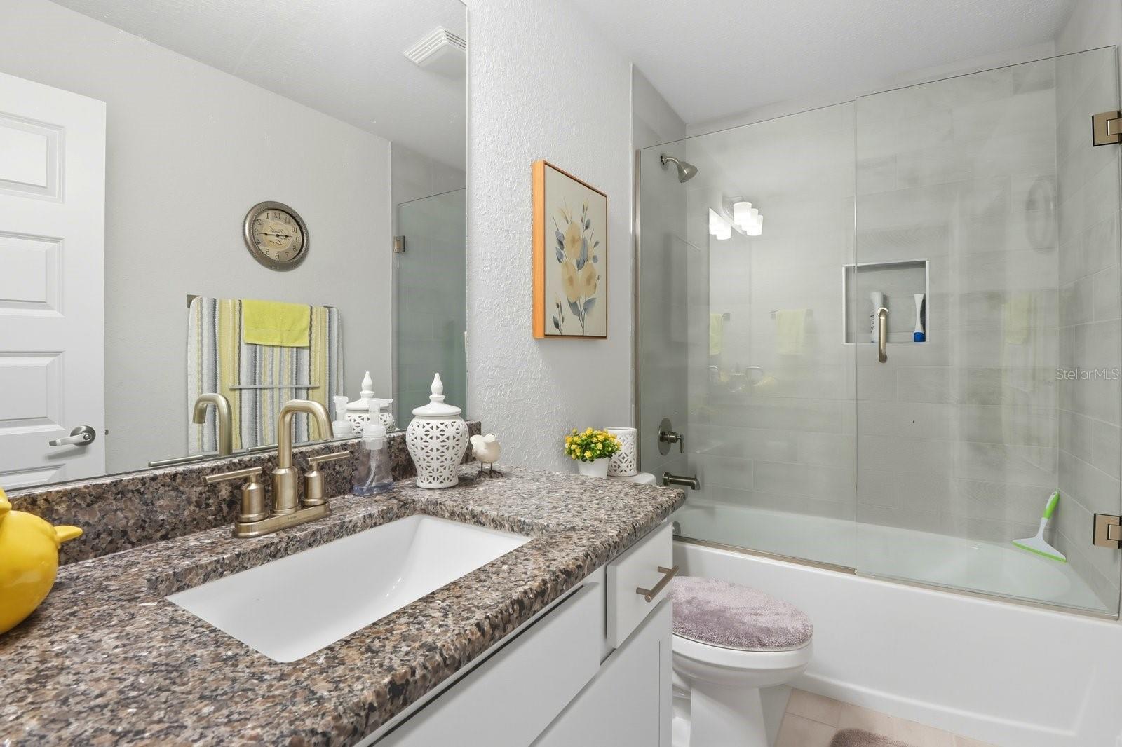 JULIETTE FALLS - Residential