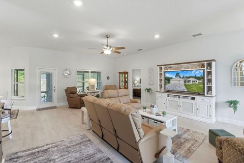Tiny photo for 6704 SW 179th Court Road, Dunnellon, FL 34432 (MLS # OM710509)