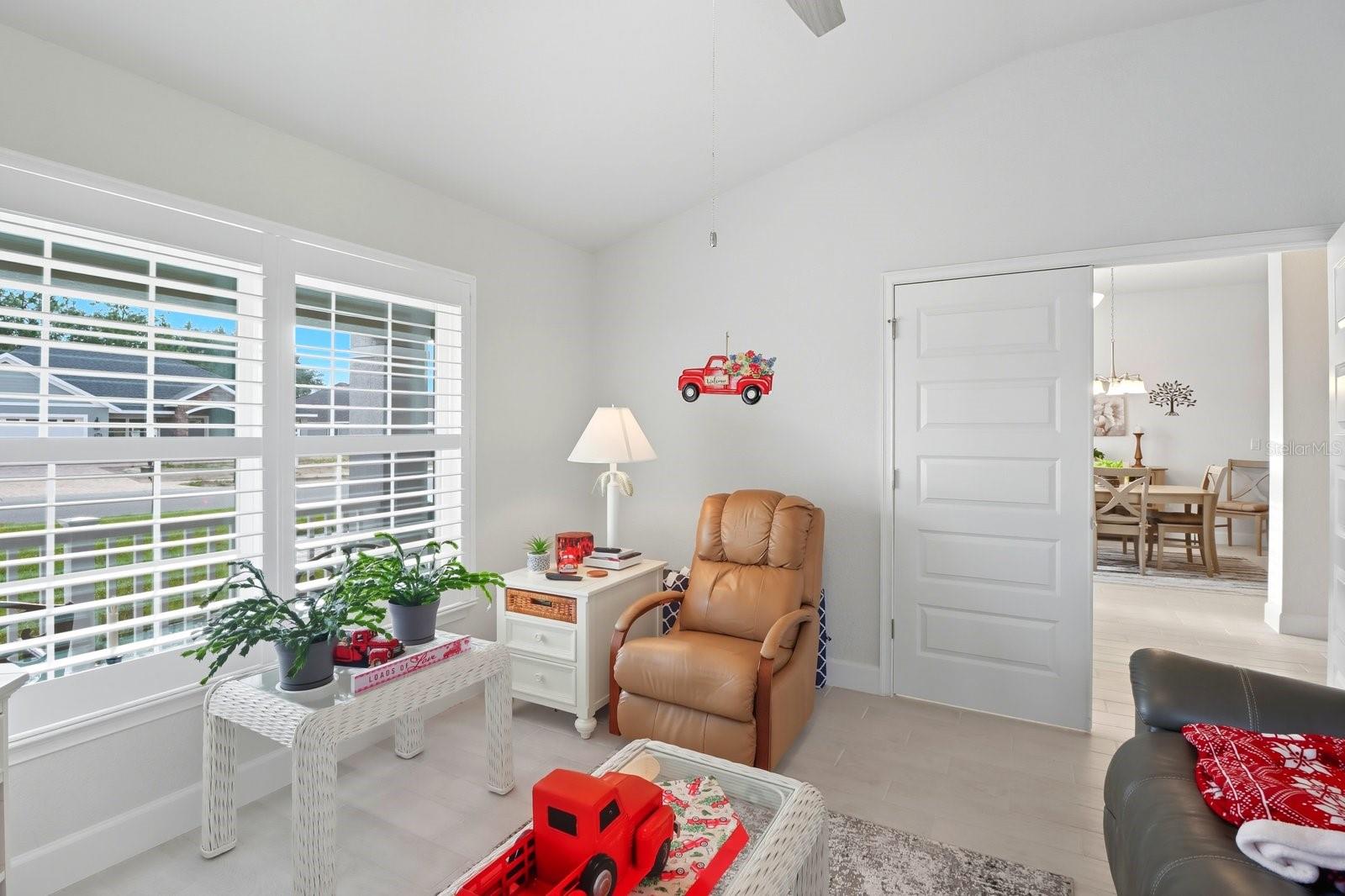 JULIETTE FALLS - Residential