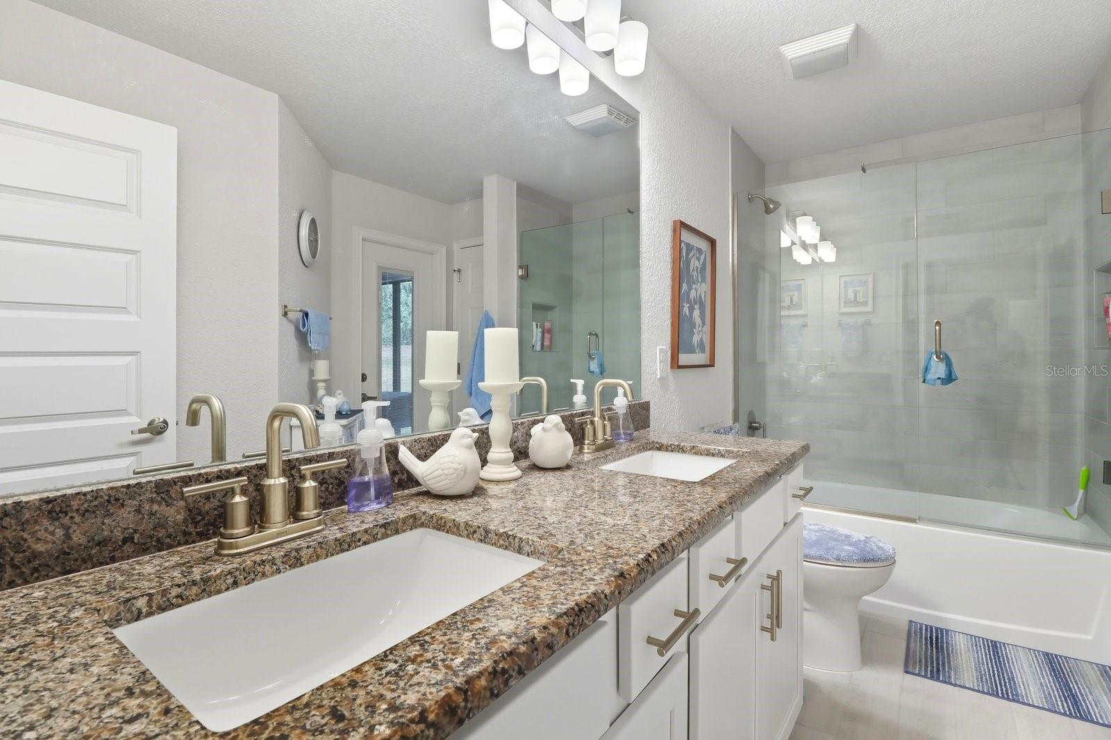 JULIETTE FALLS - Residential