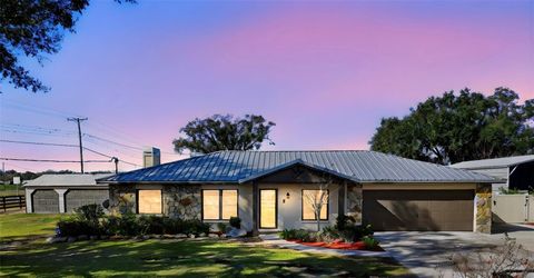 Photo of 5309 S Farkas Road, Plant City, FL 33567 (MLS # TB8468425)