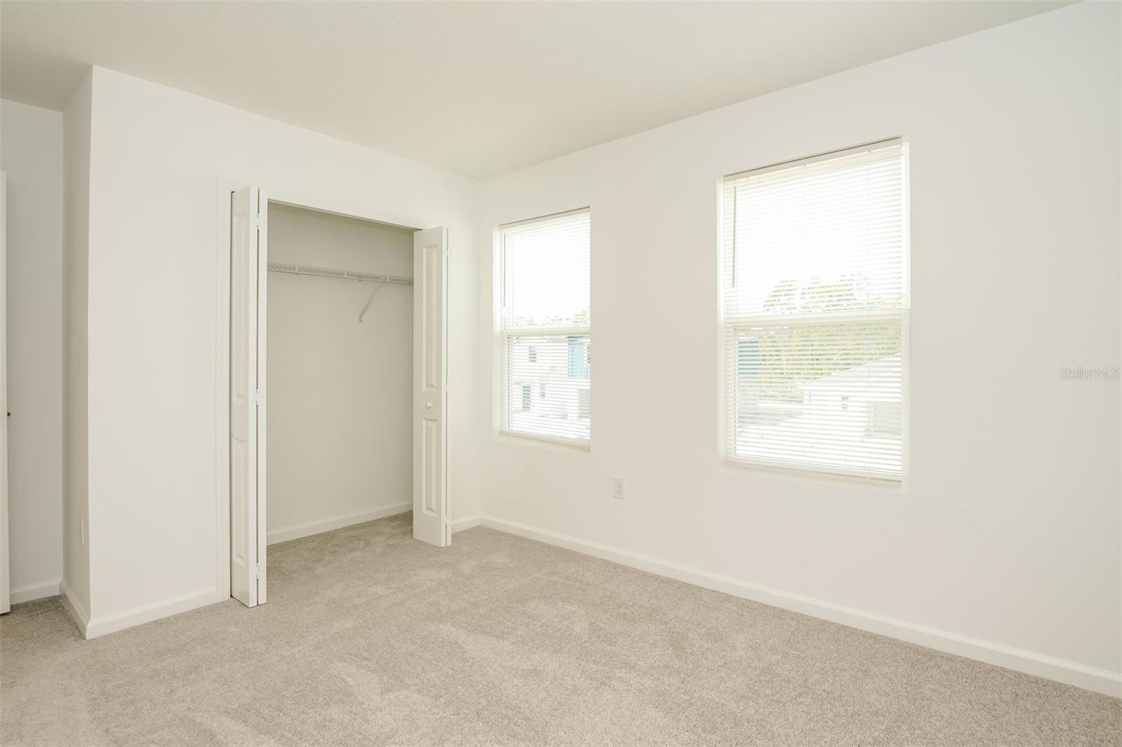 INTEGRATED LPGA PH B - Residential Lease