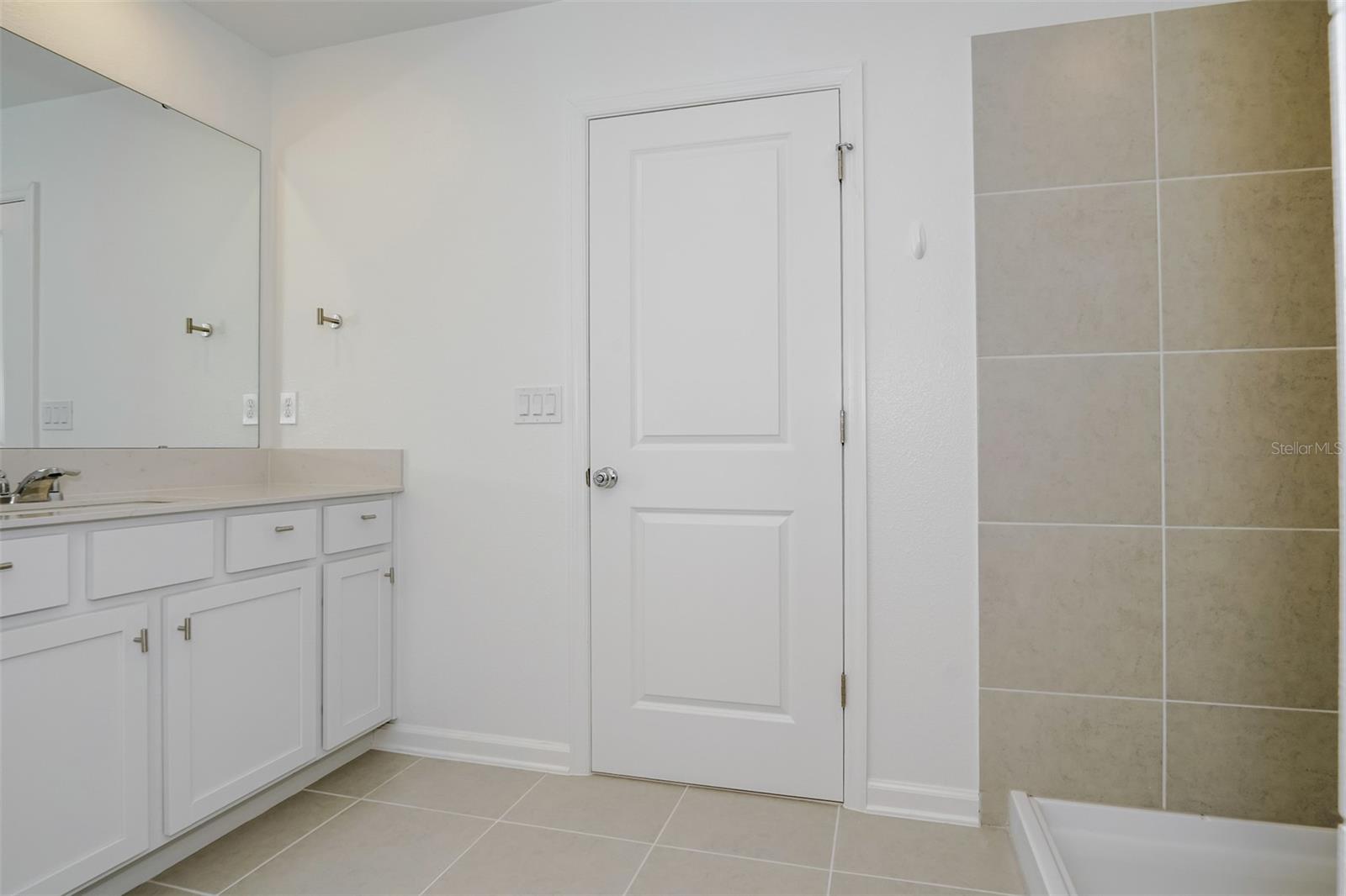 INTEGRATED LPGA PH B - Residential Lease