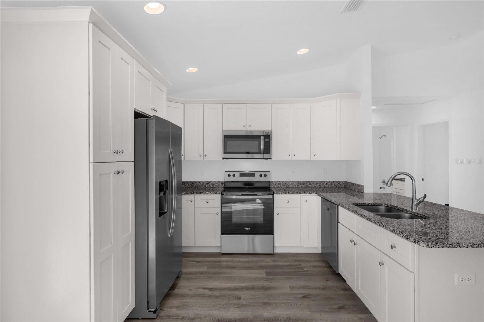 SILVER SPGS SHORES UN 31 - Residential