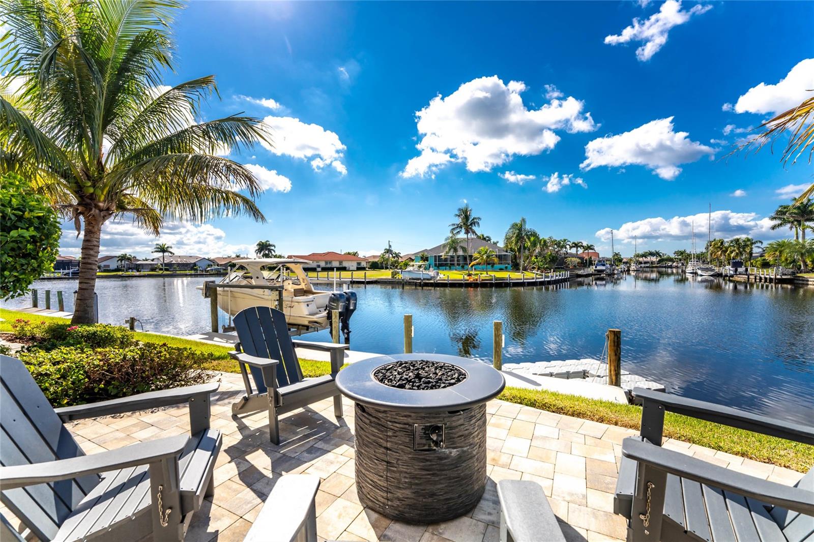 PUNTA GORDA ISLES SEC 15 - Residential