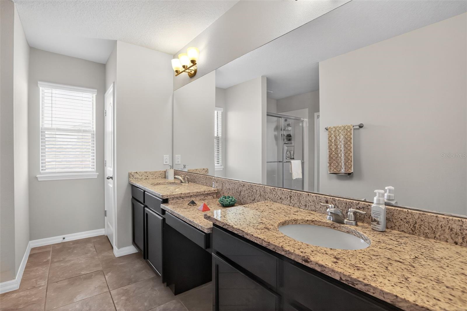 WATERLEIGH PH 2D - Residential