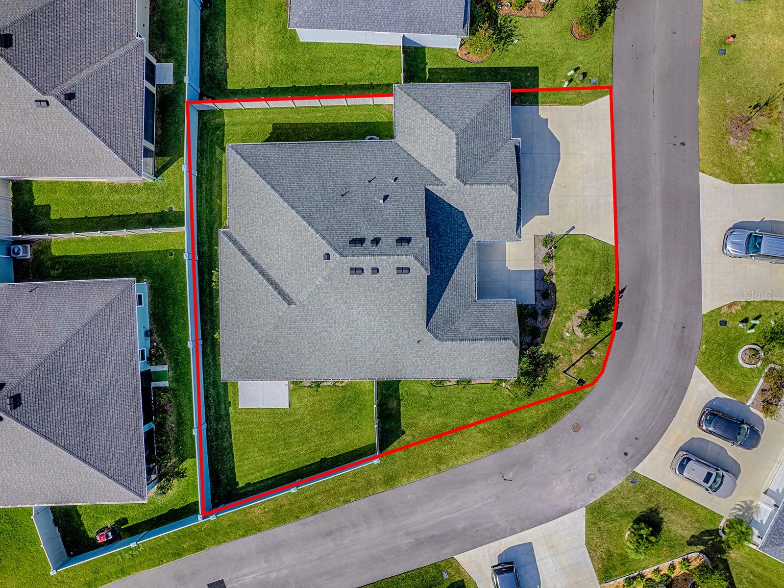 THE VILLAGES OF WEST LAKE - Residential