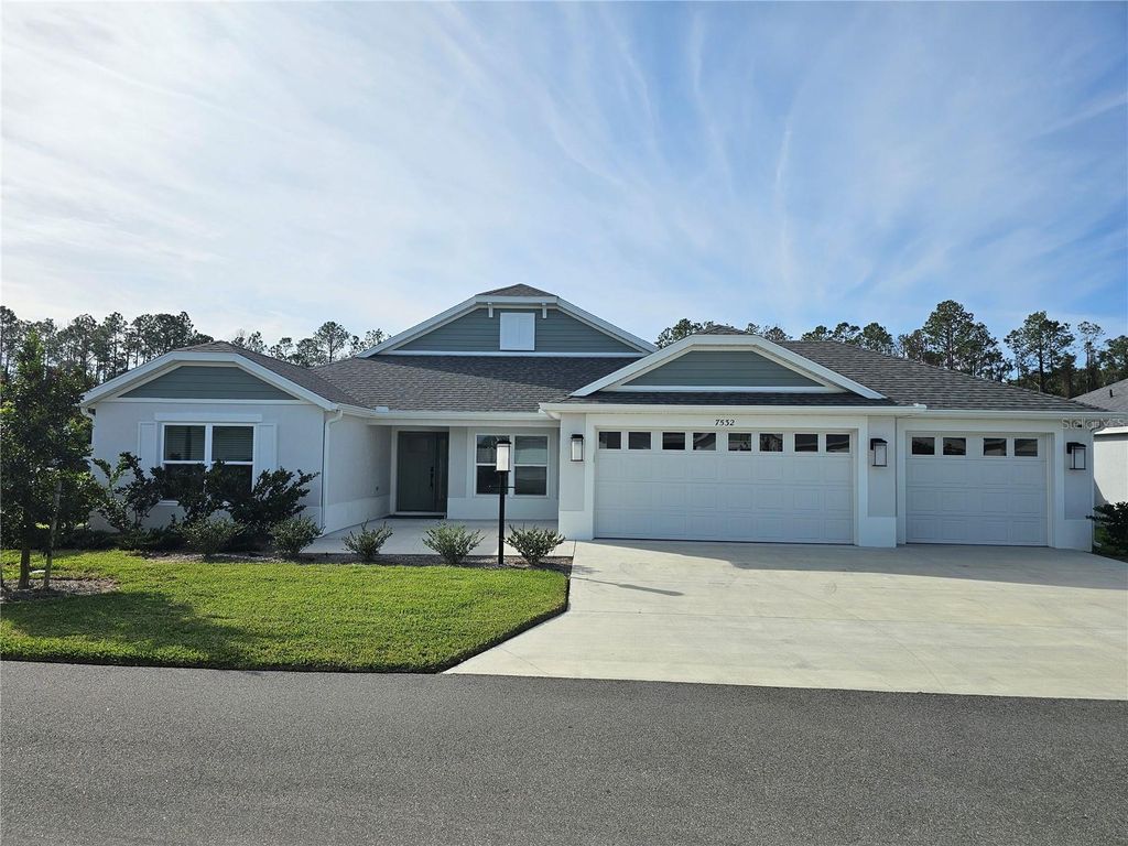 Photo of 7532 Far Hills Loop, The Villages, FL 34762 (MLS # G5106401)