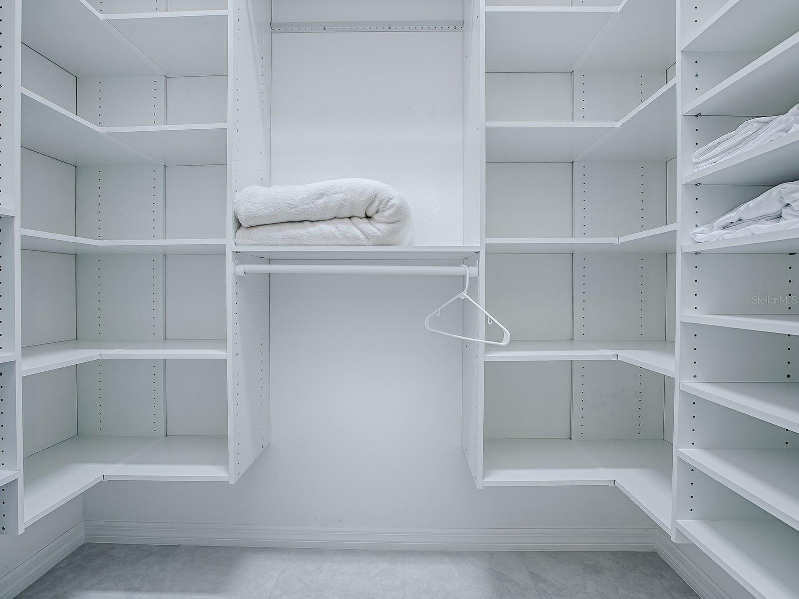 THE VILLAGES OF WEST LAKE - Residential