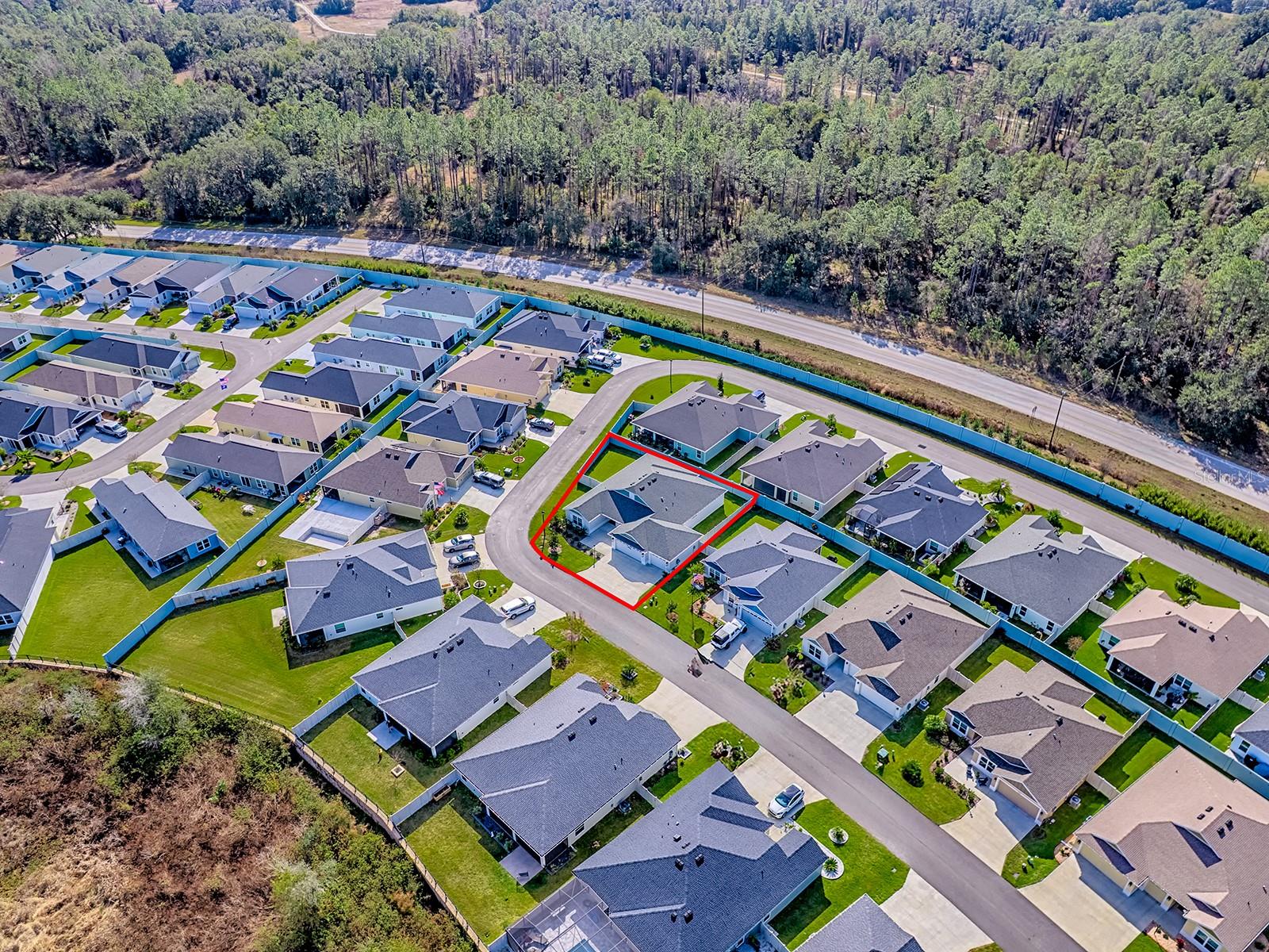 THE VILLAGES OF WEST LAKE - Residential