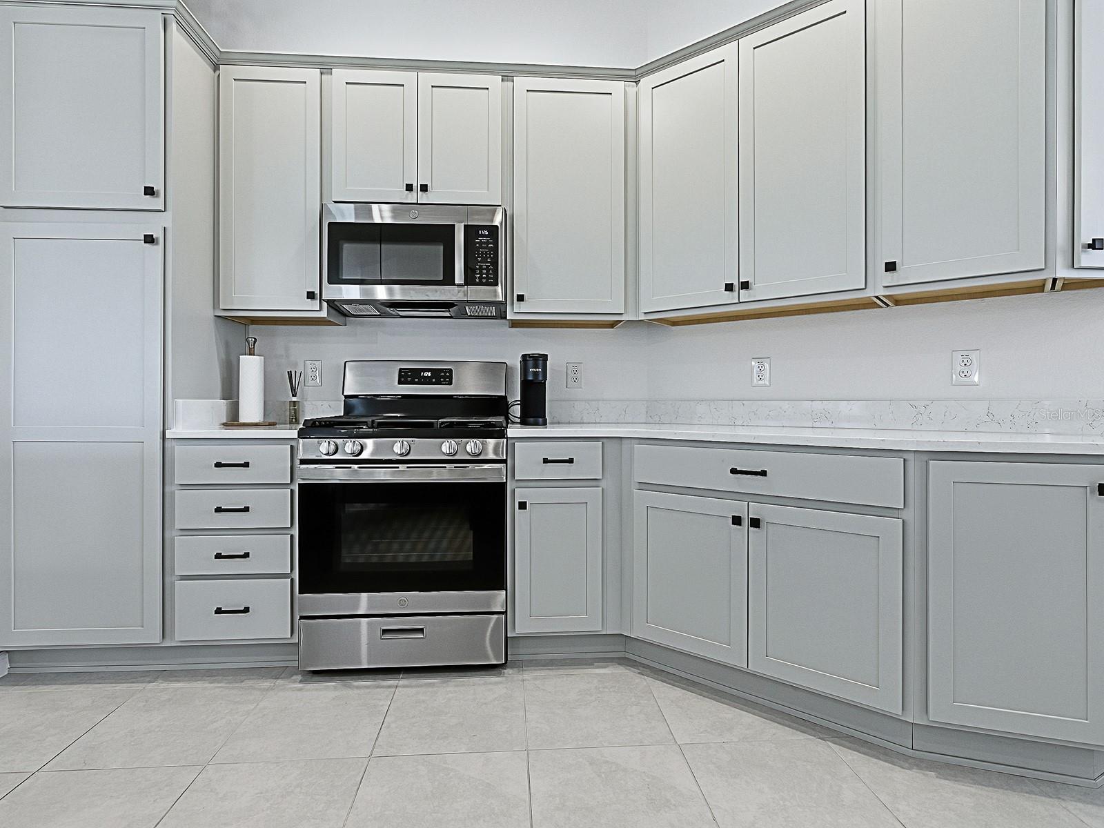 THE VILLAGES OF WEST LAKE - Residential