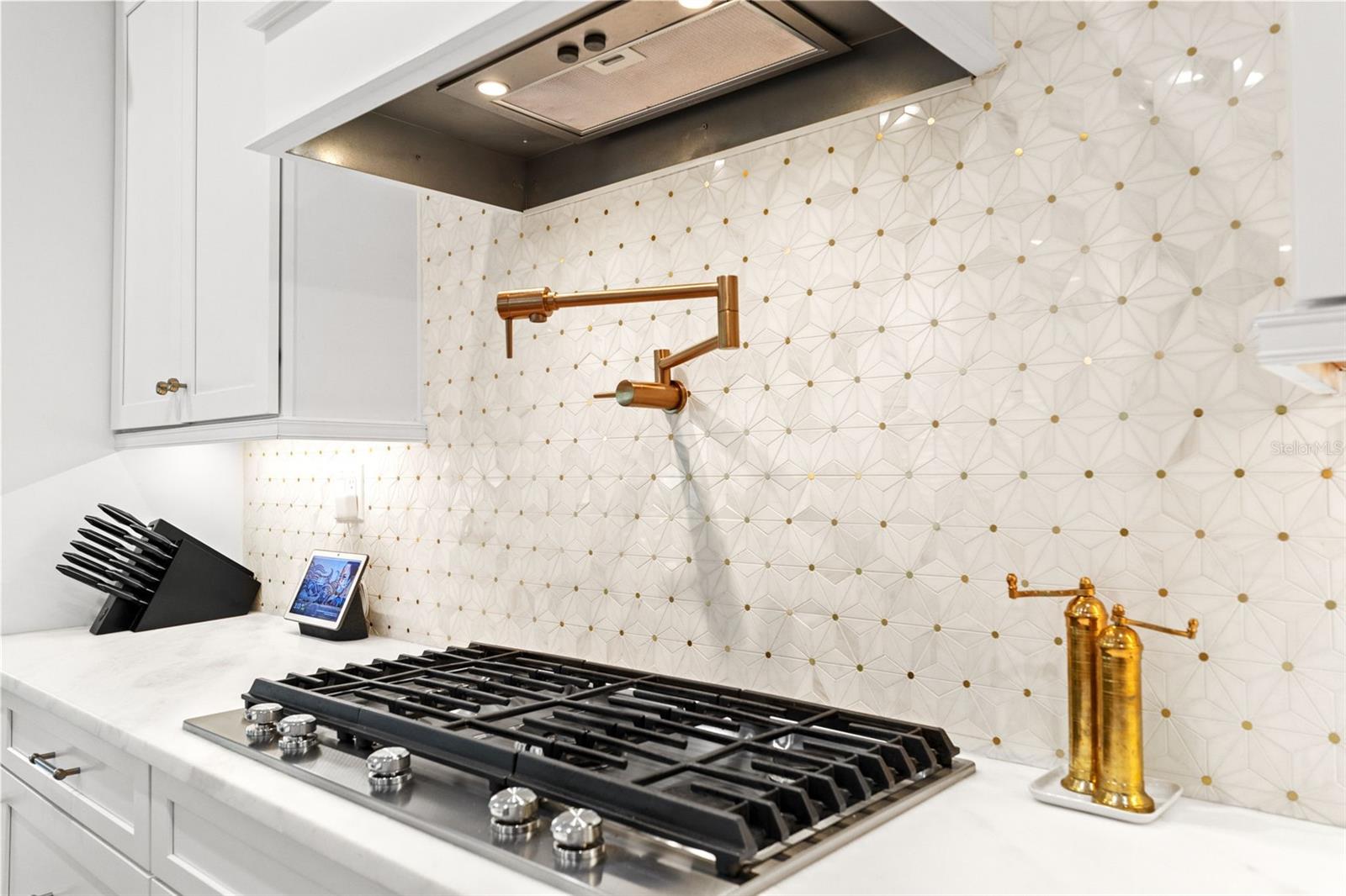 BROBSTON FENDIG & CO HALF WA - Residential