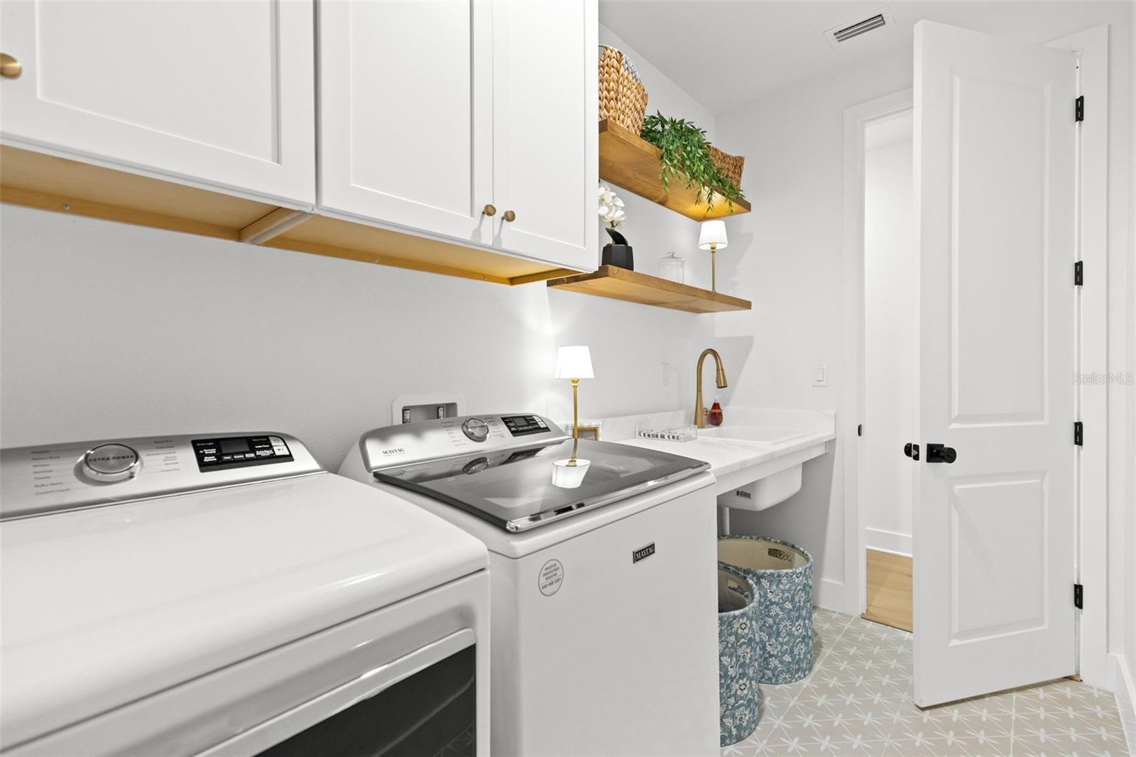 BROBSTON FENDIG & CO HALF WA - Residential