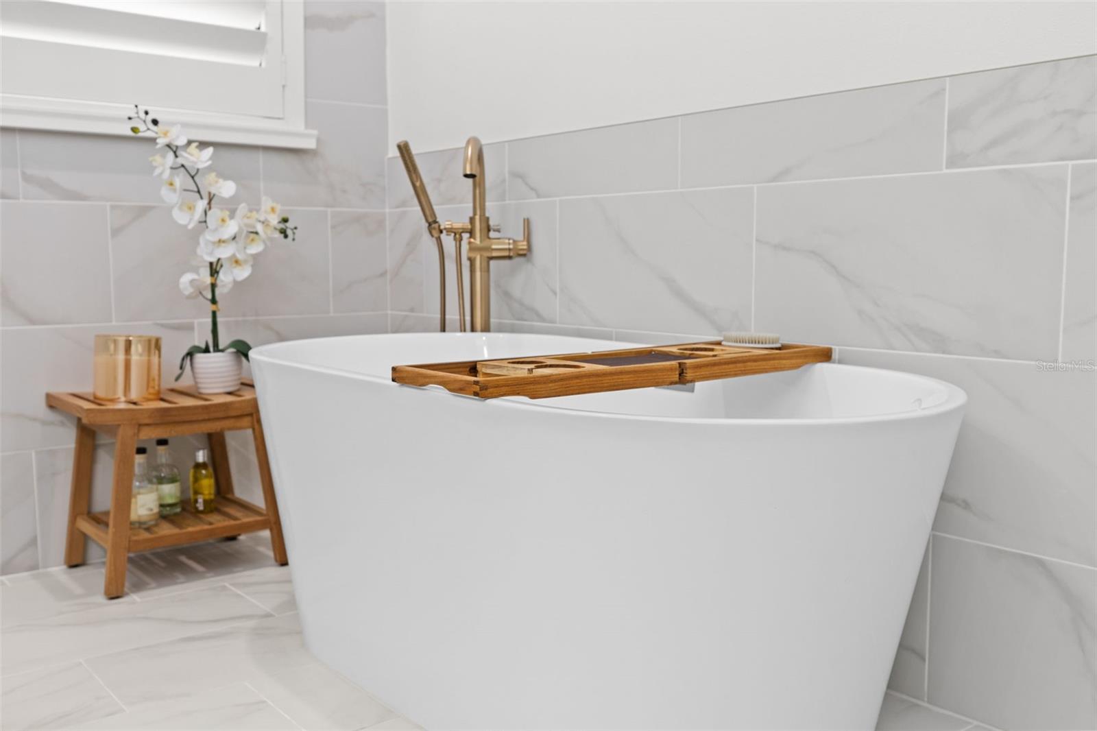 BROBSTON FENDIG & CO HALF WA - Residential