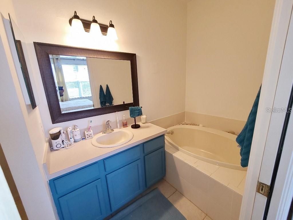 PARKSTONE - Residential Lease