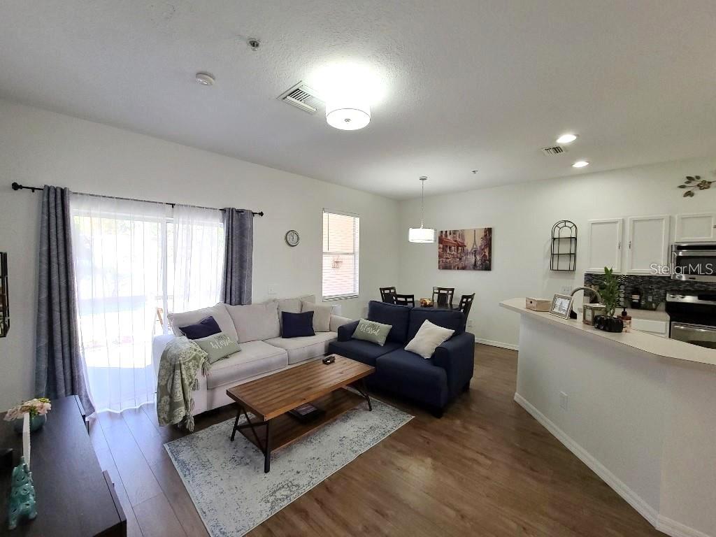 PARKSTONE - Residential Lease