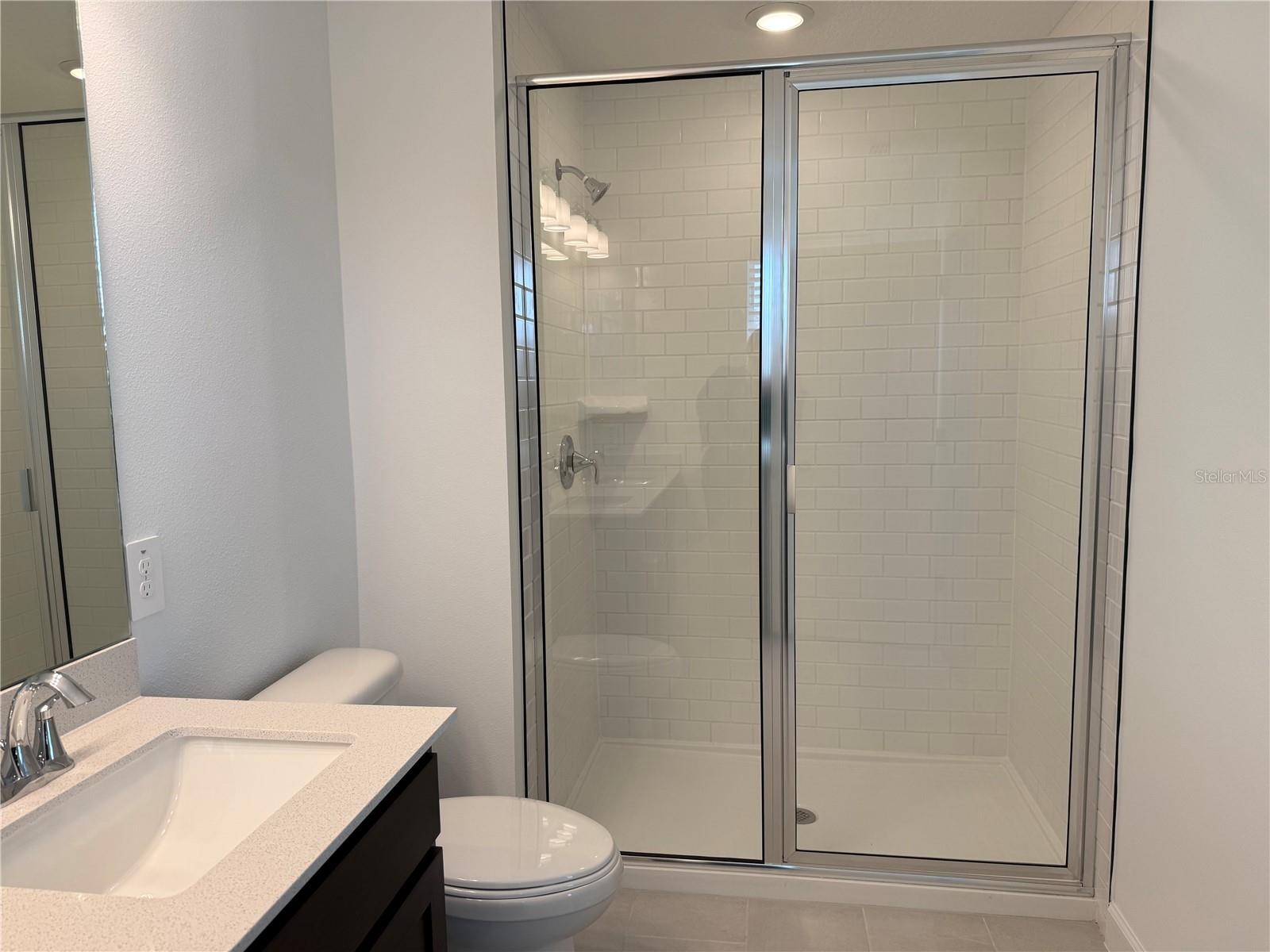 D6K | MONTAGUE TOWNHOMES - Residential