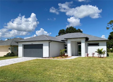 A home in PORT CHARLOTTE