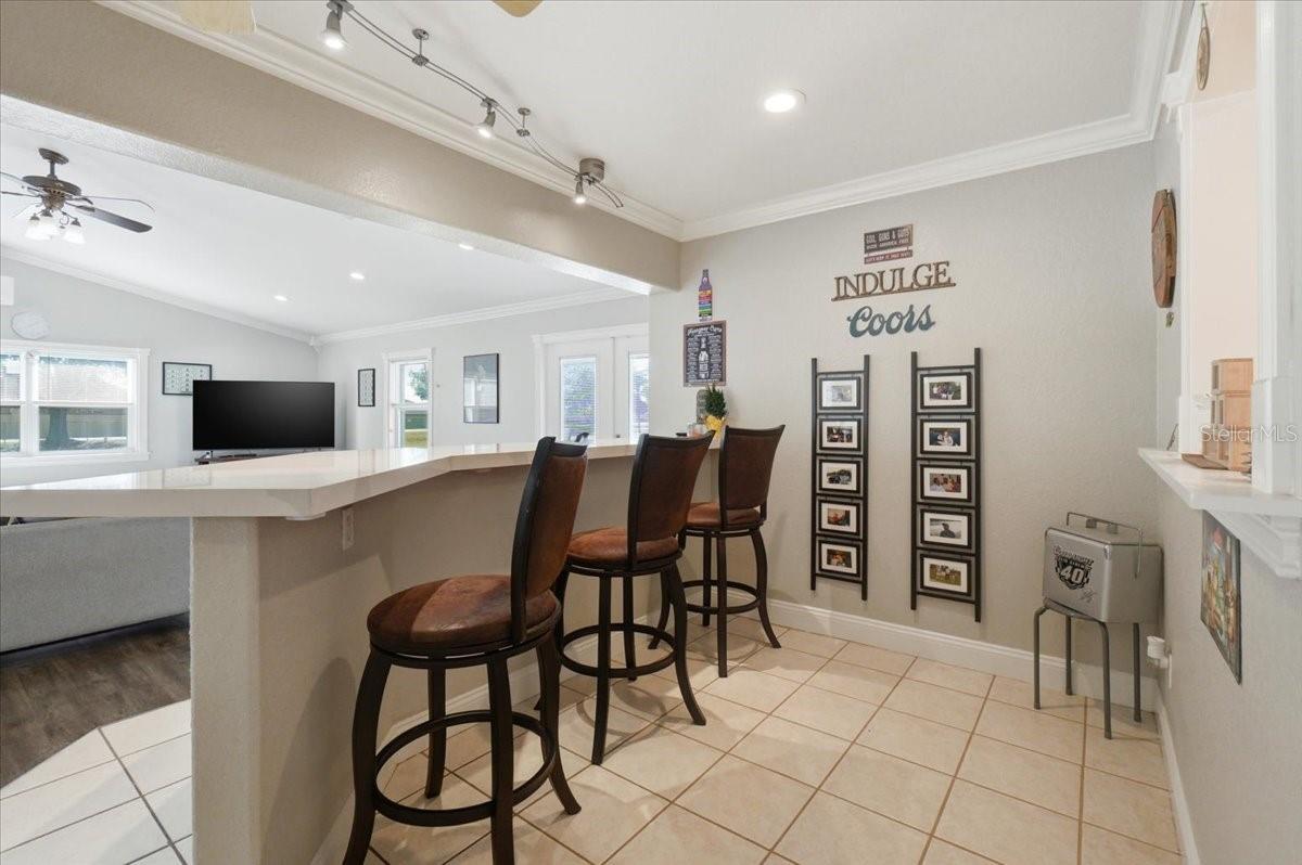 SUTTON PLACE PH II - Residential