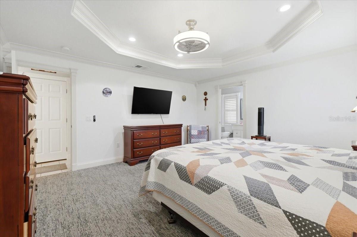 SUTTON PLACE PH II - Residential