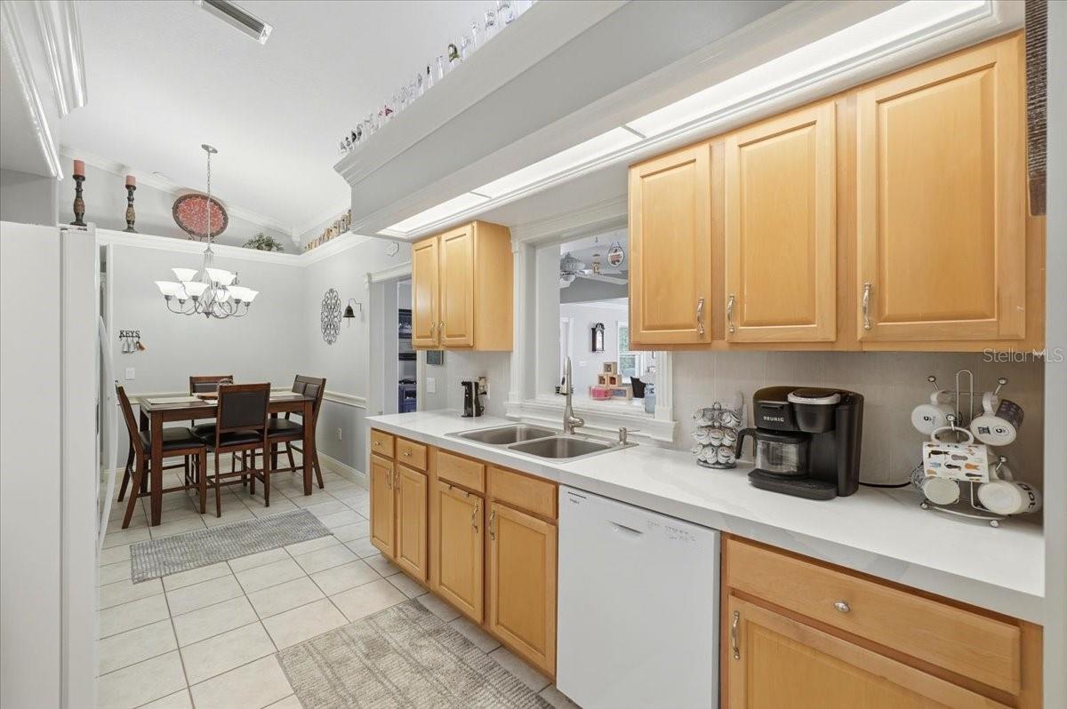 SUTTON PLACE PH II - Residential