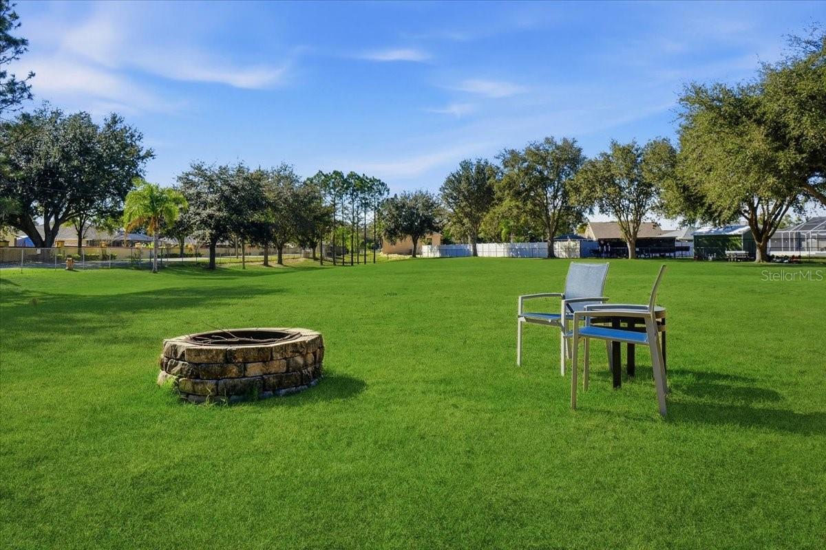 SUTTON PLACE PH II - Residential