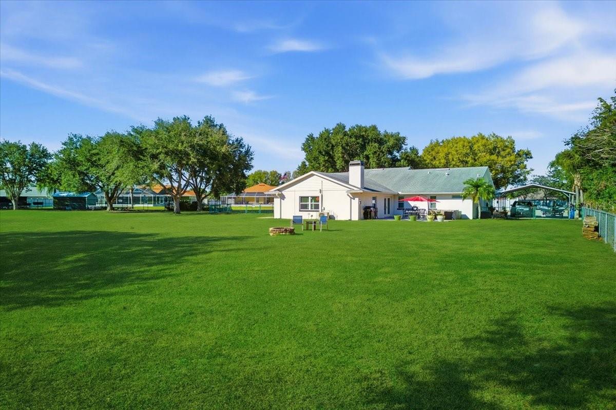 SUTTON PLACE PH II - Residential