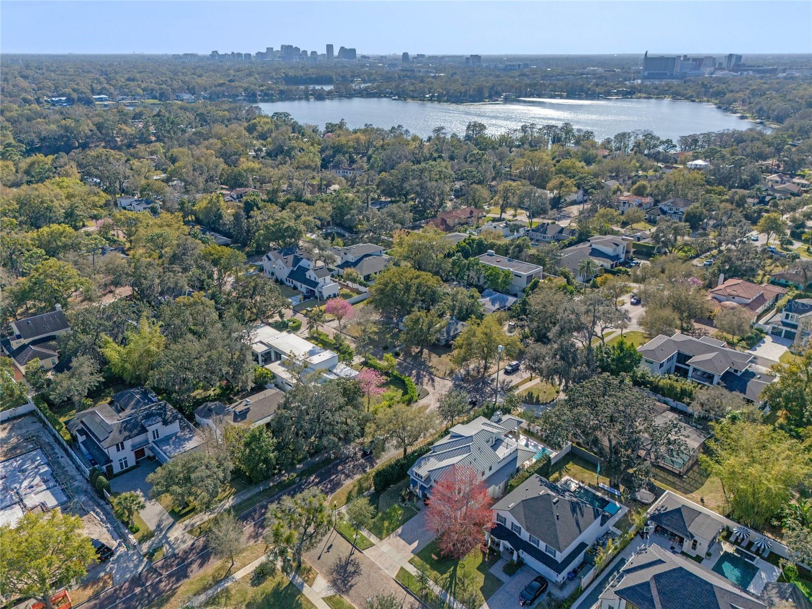 ELLNO WILLO - Residential