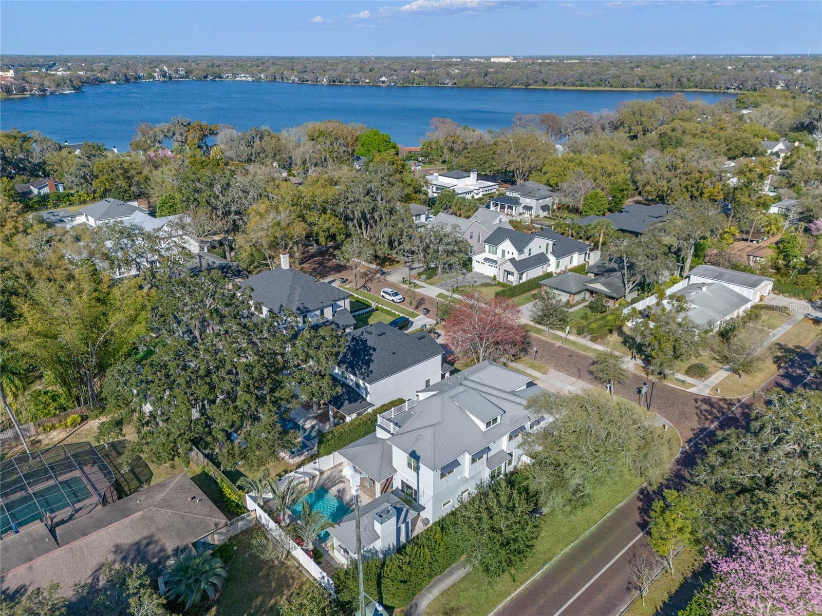 ELLNO WILLO - Residential