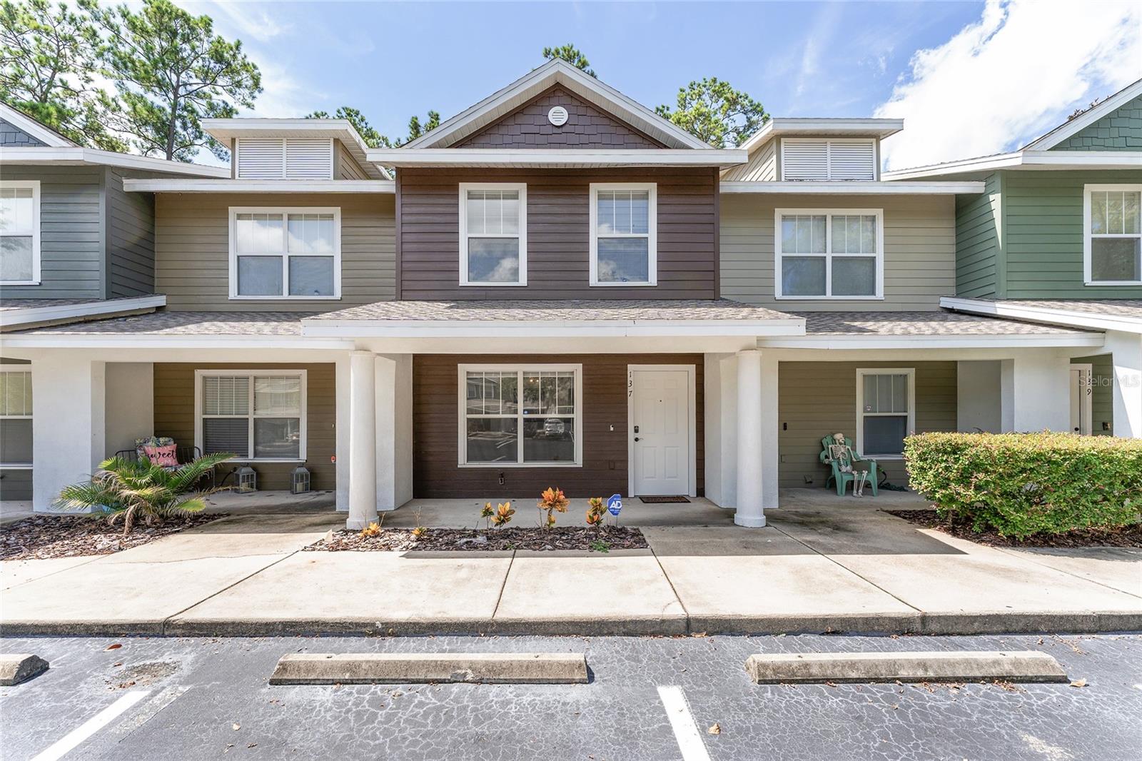 One or more photo(s) has been virtually staged. Discover modern comfort and convenience in this beautifully renovated 2-bedroom, 2.5-bathroom gem, perfectly situated just 4 minutes from the University of Florida. This move-in-ready home boasts a host of contemporary upgrades, ideal for anyone seeking a stylish and low-maintenance lifestyle.
Enjoy brand-new luxury vinyl flooring throughout, complemented by new fire alarms and additional recessed lighting in both bedrooms for a bright, welcoming ambiance.
Cook in style with new quartz countertops, and new stainless steel appliances, including a microwave, range, dishwasher, and refrigerator. Fully updated bathrooms featuring new vanities, tiled walk-in showers, and modern hardware.
The screen-enclosed porch has stylish new pavers, perfect for entertaining or quiet evenings.
Benefit from a new washer and dryer, new water heater, new AC, and a roof replaced in 2023, ensuring years of worry-free living.
Shopping just a few blocks away for everyday convenience.
10 minutes to Shands Hospital, 9 minutes to North Florida Regional Medical Center, and 10 minutes to the VA Hospital, perfect for medical professionals.
This meticulously updated home combines modern elegance with unbeatable proximity to Gainesville’s top amenities. Schedule a showing today to experience this exceptional property firsthand!