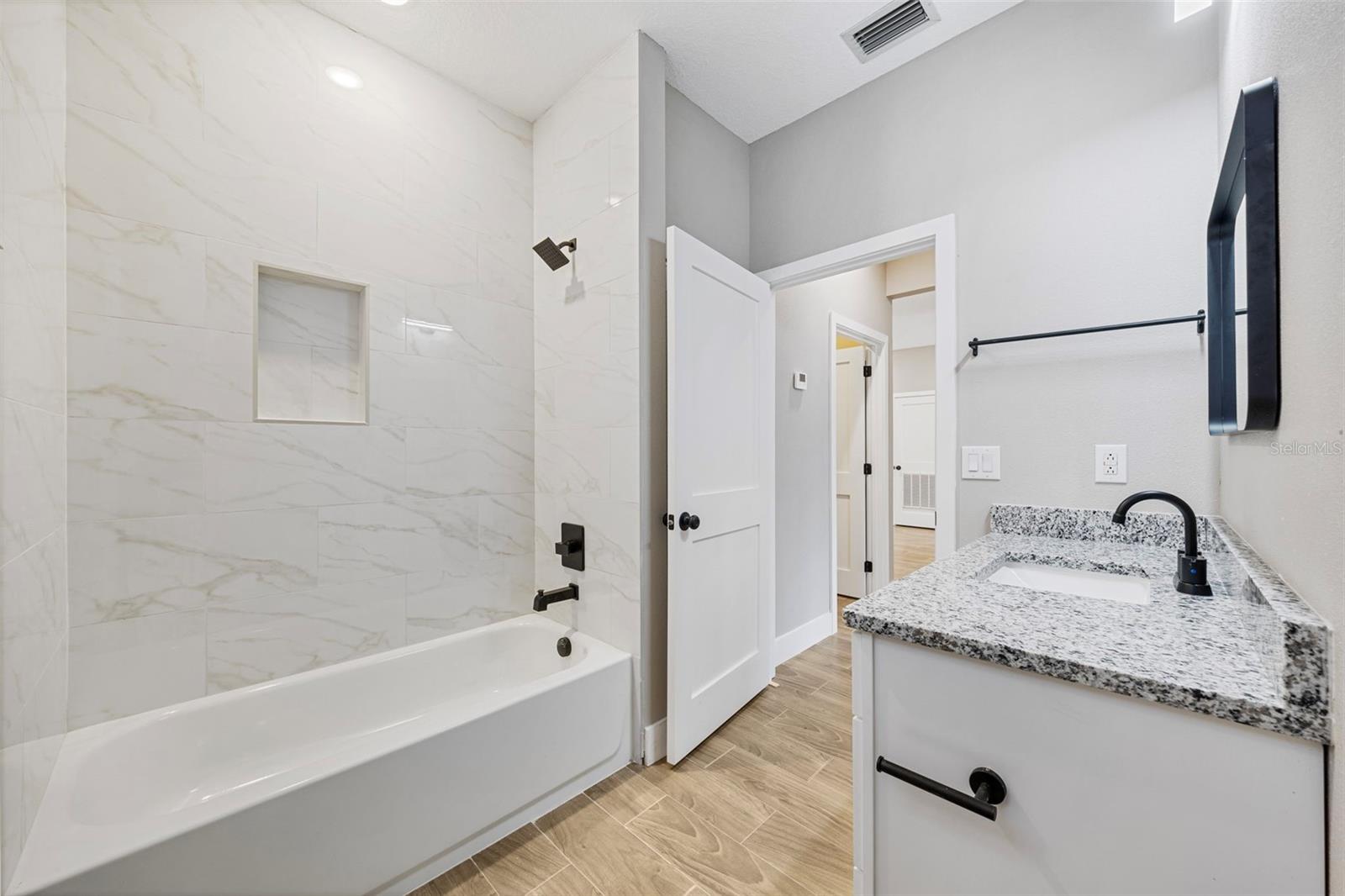 NORTH CAMPOBELLO - Residential