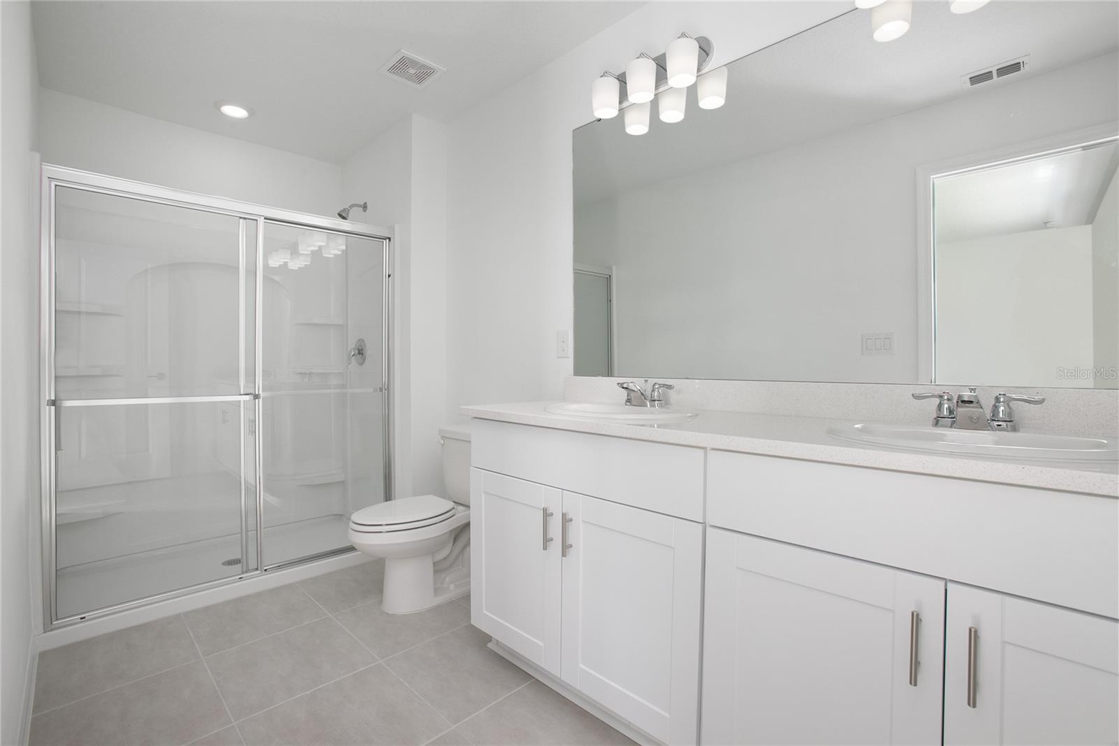 RIVERFRONT ESTATES SOUTH - Residential