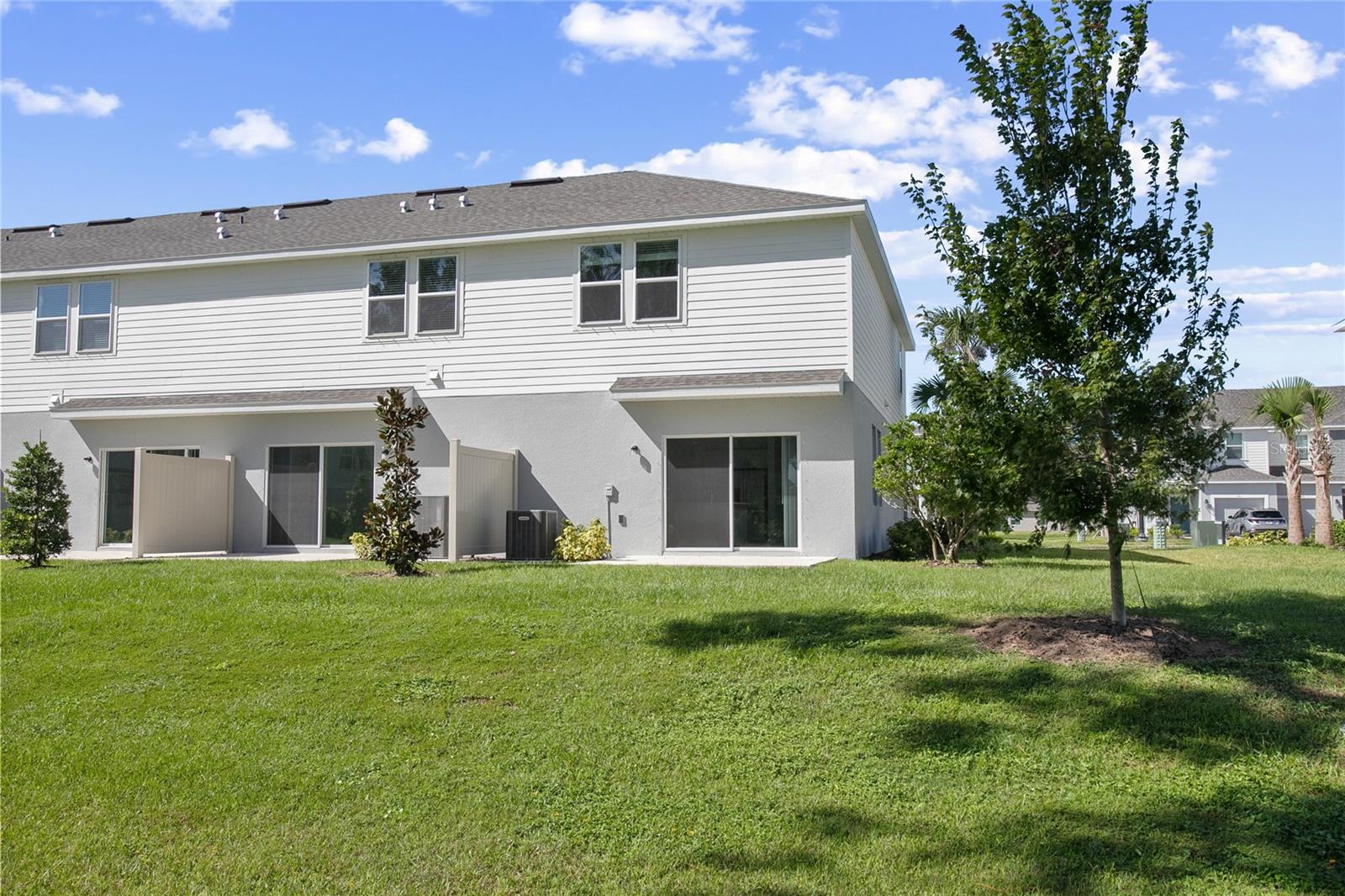 RIVERFRONT ESTATES SOUTH - Residential