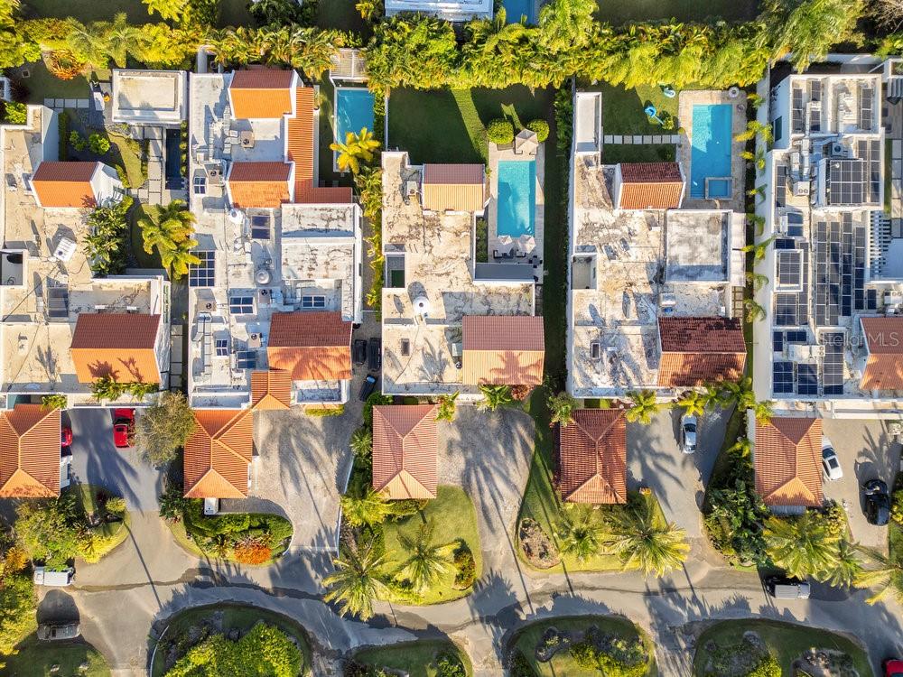 DORADO BEACH EAST - Residential