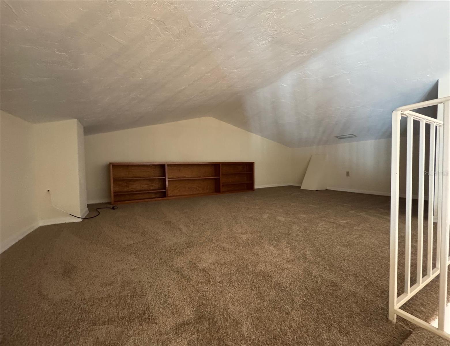 MEADOWBROOK AT GNVL PH IV E-2 REP - Residential Lease