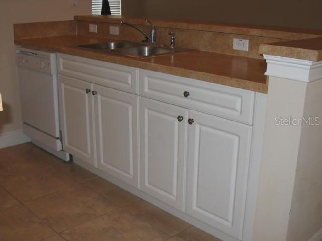 Photo of 1420 Lake Baldwin Lane, Orlando, FL 32814 (MLS # O6368357)