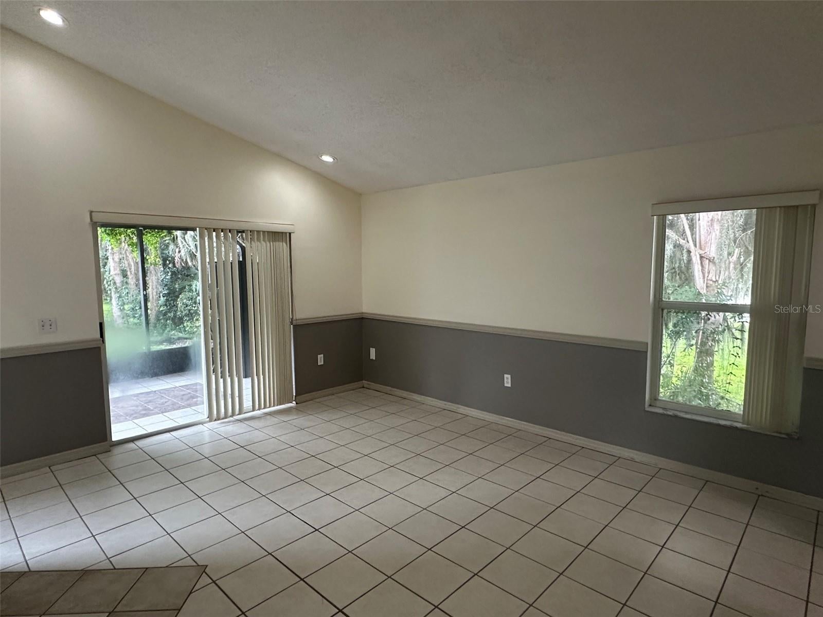 815 DELFINO PLACE