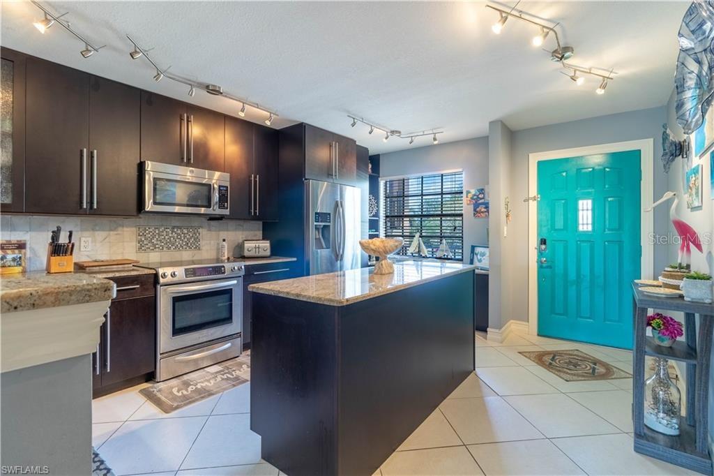 HAMMOCKS - Residential