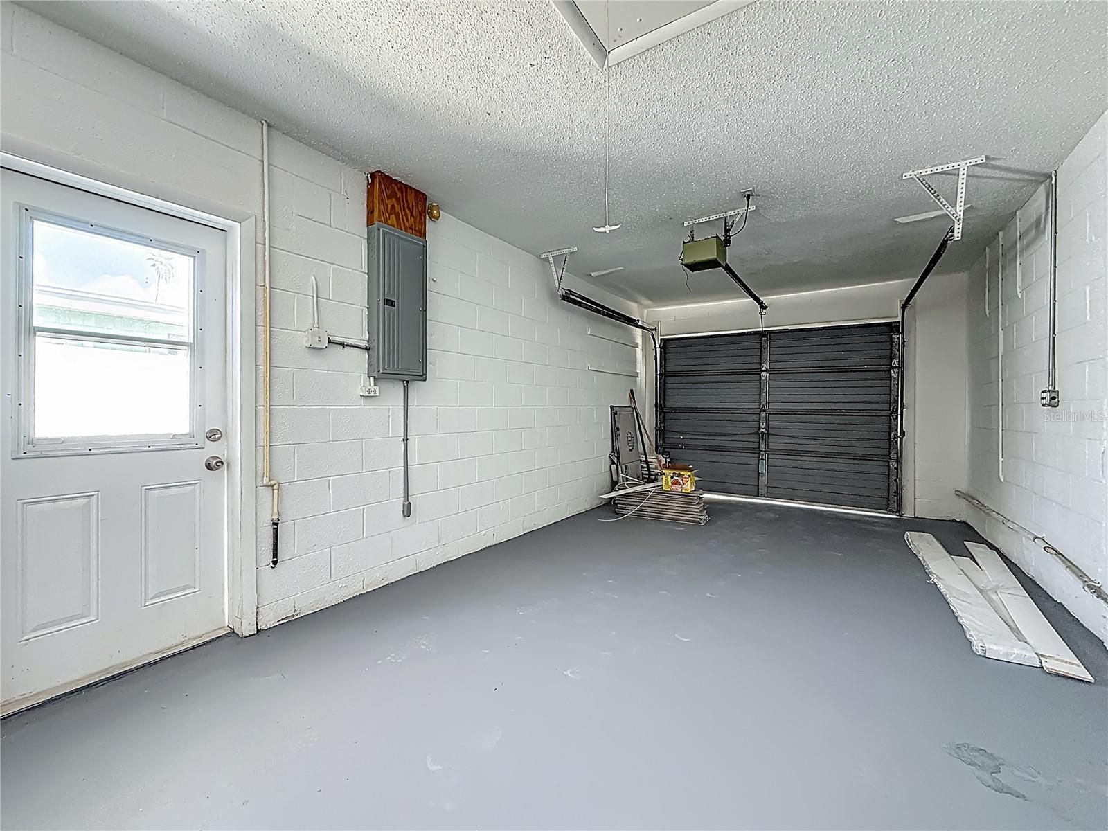 SHORE ACRES OVERLOOK SEC - Residential Lease